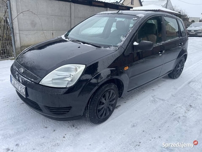 Ford Fiesta 1.3 benzynka na łańcuszku