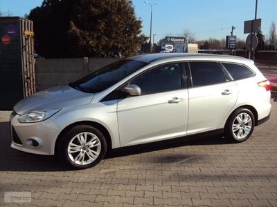 Ford Focus III 1.6 Trend Sport