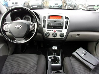 Kia Cee'd Cool 1.4 LX Benzyna 110 KM Klimatyzacja Stan BDB Kredyt Bez BIK