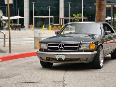 Mercedes W126