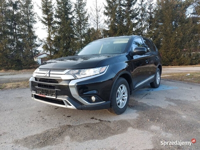 Mitsubishi Outlander 4x4 AWC 2,4i