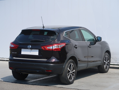 Nissan Qashqai 2015 1.2 DIG