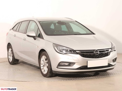 Opel Astra 1.4 123 KM 2016r. (Piaseczno)