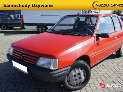 Peugeot 205