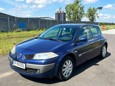 Renault Megane II Sedan 1.6 i 16V 115KM 2006