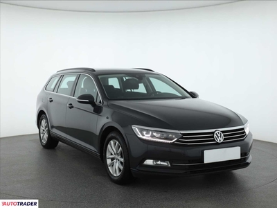 Volkswagen Passat 2.0 147 KM 2016r. (Piaseczno)