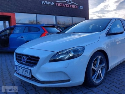 Volvo V40 II