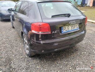 Audi a3 8p 1.6 101km rok 2003