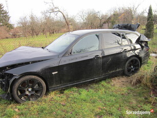 BMW seria3 320D skóra Panorama duża navi uszkodzony