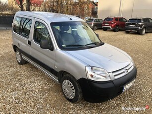 Citroen Berlingo 2007r, benzyna w dobrym stanie, możliwa faktura