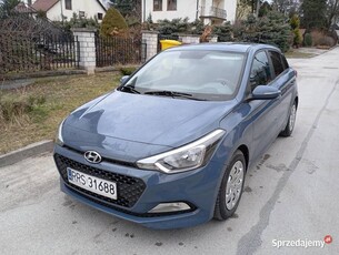 HYUNDAI 120 2016r 1,2 B+G stan BDB właściciel, Bezwypadkowy