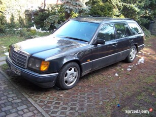 Mercedes Benz W 124 300 TD Kombi automat