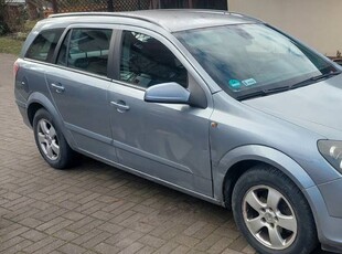 Opel astra h 3 lll z gazem OC ważne fo 02.2026r