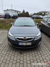 Opel Astra J 1,7 CDTi 2012 170 tys przebiegu