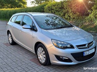 Opel Astra J 2014r