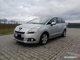 Peugeot 5008 1.6 benzyna, bez korozji, bezwypadkowy, ładny i zadbany.