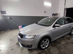 Skoda Rapid 1.0 Ben lift Automat panorama LED navi