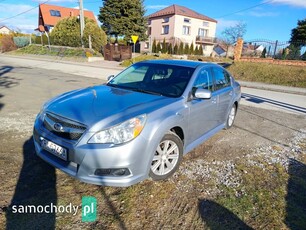 Subaru Legacy 2.5 CVT AWD