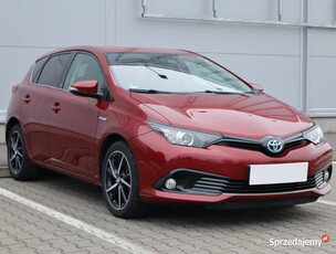 Toyota Auris Hybrid