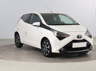 Toyota Aygo , Salon Polska, 1. Właściciel, Serwis ASO, Klima, Parktronic