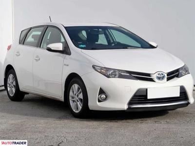 Toyota Auris 1.8 134 KM 2014r. (Piaseczno)