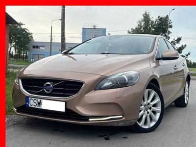 Używane Volvo V40 - 25 900 PLN, 270 000 km, 2013