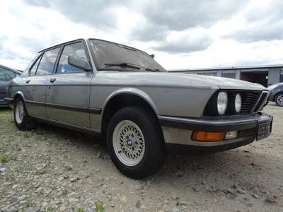 Używane BMW Seria 5 - 8 000 PLN, 299 000 km, 1987