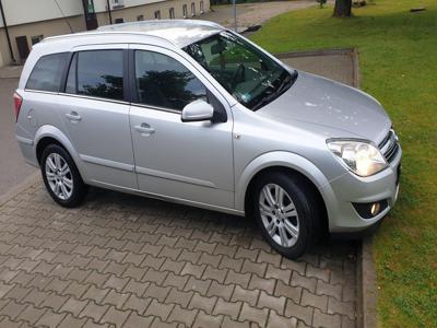 Używane Opel Astra - 14 900 PLN, 236 000 km, 2008