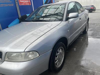 Używane Audi A4 - 3 690 PLN, 278 000 km, 1999