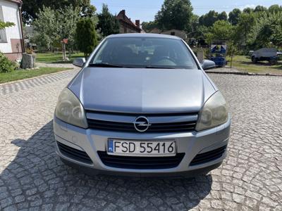 Używane Opel Astra - 9 900 PLN, 247 000 km, 2004