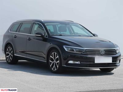 Volkswagen Passat 2.0 147 KM 2014r. (Piaseczno)