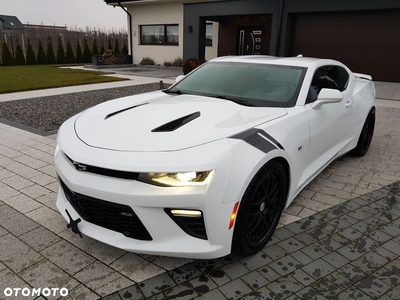 Chevrolet Camaro Coupe 6.2 V8