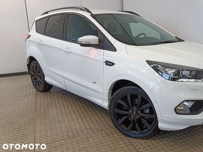 Ford Kuga 2.0 TDCi 4x4 ST-Line