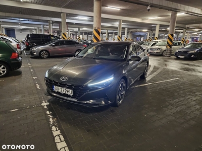 Hyundai Elantra 1.6 Executive CVT