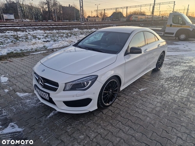 Mercedes-Benz CLA 200 7G-DCT