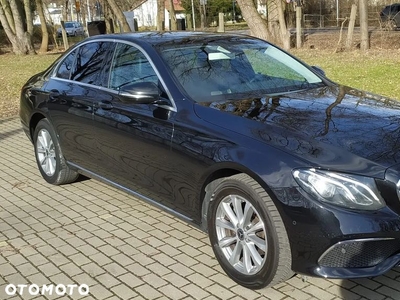 Mercedes-Benz Klasa E 220 d 9G-TRONIC