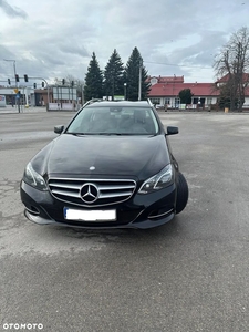 Mercedes-Benz Klasa E 220 T BlueTEC 9G-TRONIC