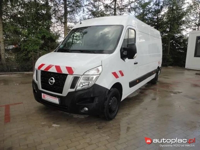 Nissan nv400