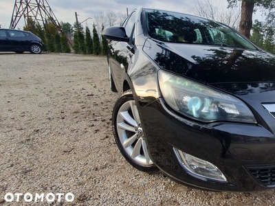 Opel Astra 1.4 Turbo Cosmo