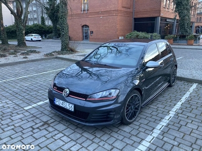 Volkswagen Golf GTI 2.0 TSI OPF DSG Performance