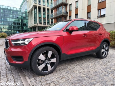 Volvo XC 40 T4 Geartronic Momentum Pro