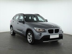 BMW X1 I (E84) , Salon Polska, 177 KM, Xenon, Bi-Xenon, Klimatronic,