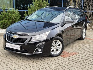 Chevrolet Cruze Gwarancja * lift 1.4T 140KM benzyna * manual * zadbany *kamera