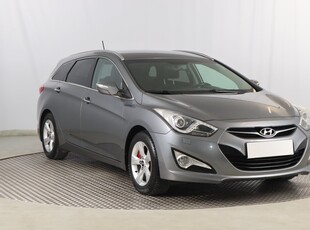 Hyundai i40 , Navi, Xenon, Klimatronic, Tempomat, Parktronic,