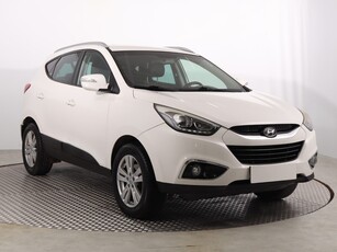 Hyundai ix35 , Skóra, Navi, Klimatronic, Tempomat, Parktronic,