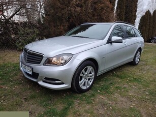 Mercedes-Benz Klasa C W204 C 180 CGI BlueEff Elegance 156 KM 2011r