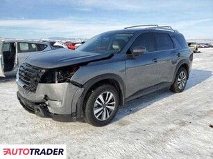 Nissan Pathfinder 3.0 benzyna 2024r. (HELENA)