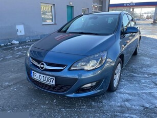 Opel Astra J 1.4 Turbo Cosmo 140KM 2014r BEZWYPADKOWY