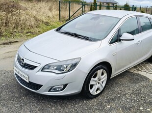 Opel Astra J Cosmo - 100% bezwypadkowy!