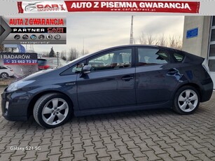 Toyota Prius III 1.8 136 KM nawigacja climatronic alufelgi serwis gwarancja